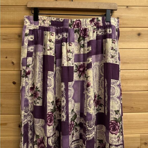 Vintage Lacy After Noon Size Medium Purple Floral Lace Patchwork Maxi Skirt - Picture 8 of 10